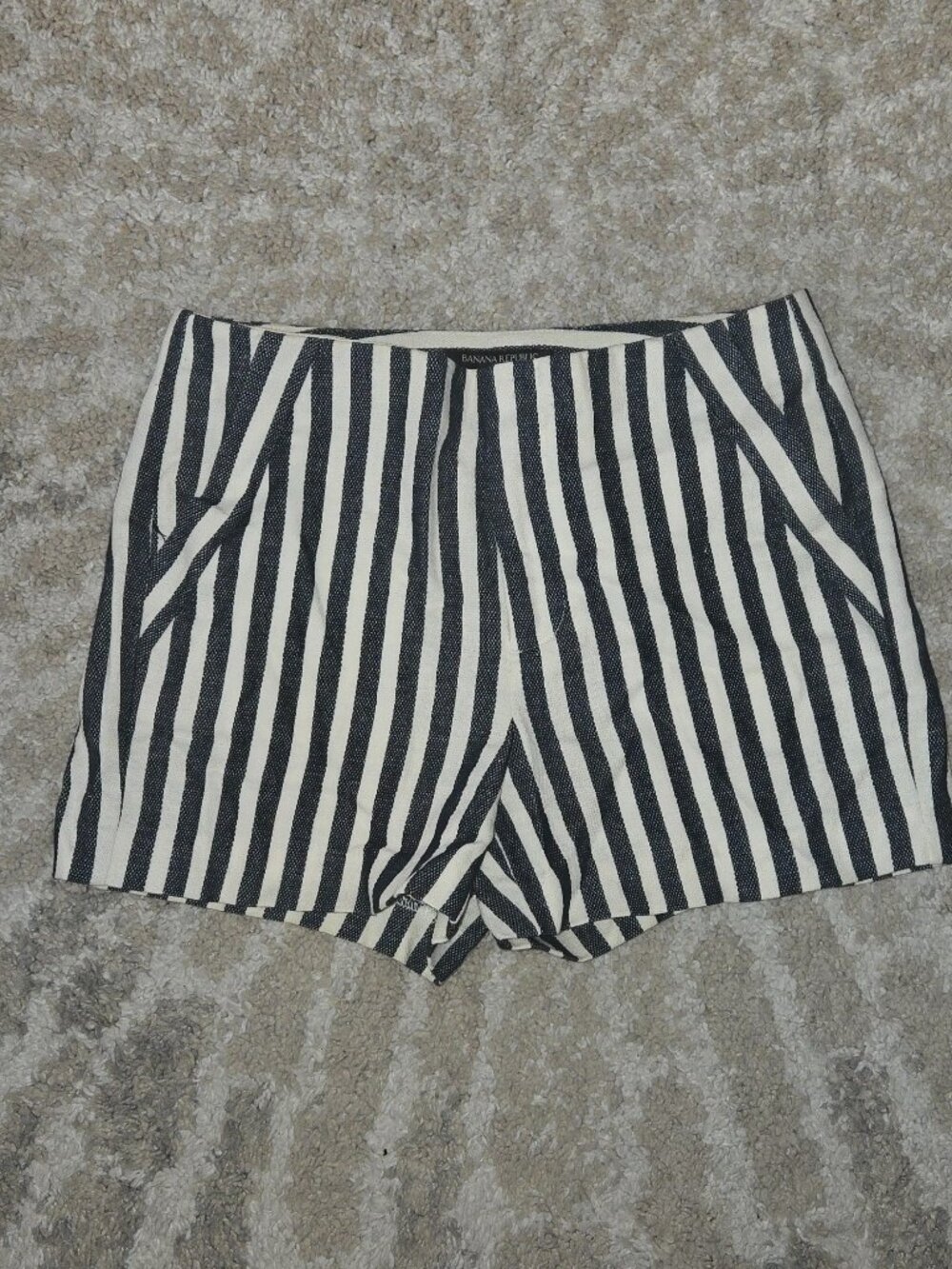 Banana Republic Striped Shorts Size 0